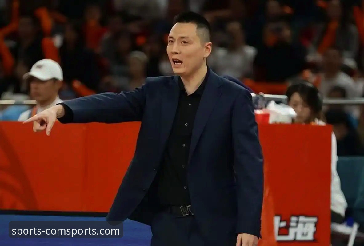 上海男篮12连胜巩固榜首：一场流畅的团队进攻教学